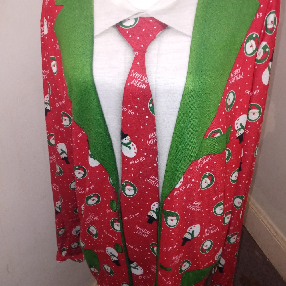 Christmas Theme Top Photorealistic Apparel